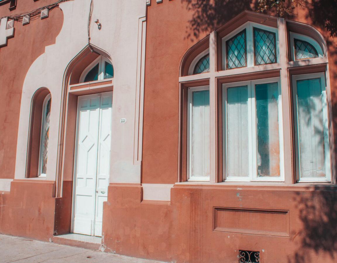 Hostal Chacabuco Santiago Exterior foto